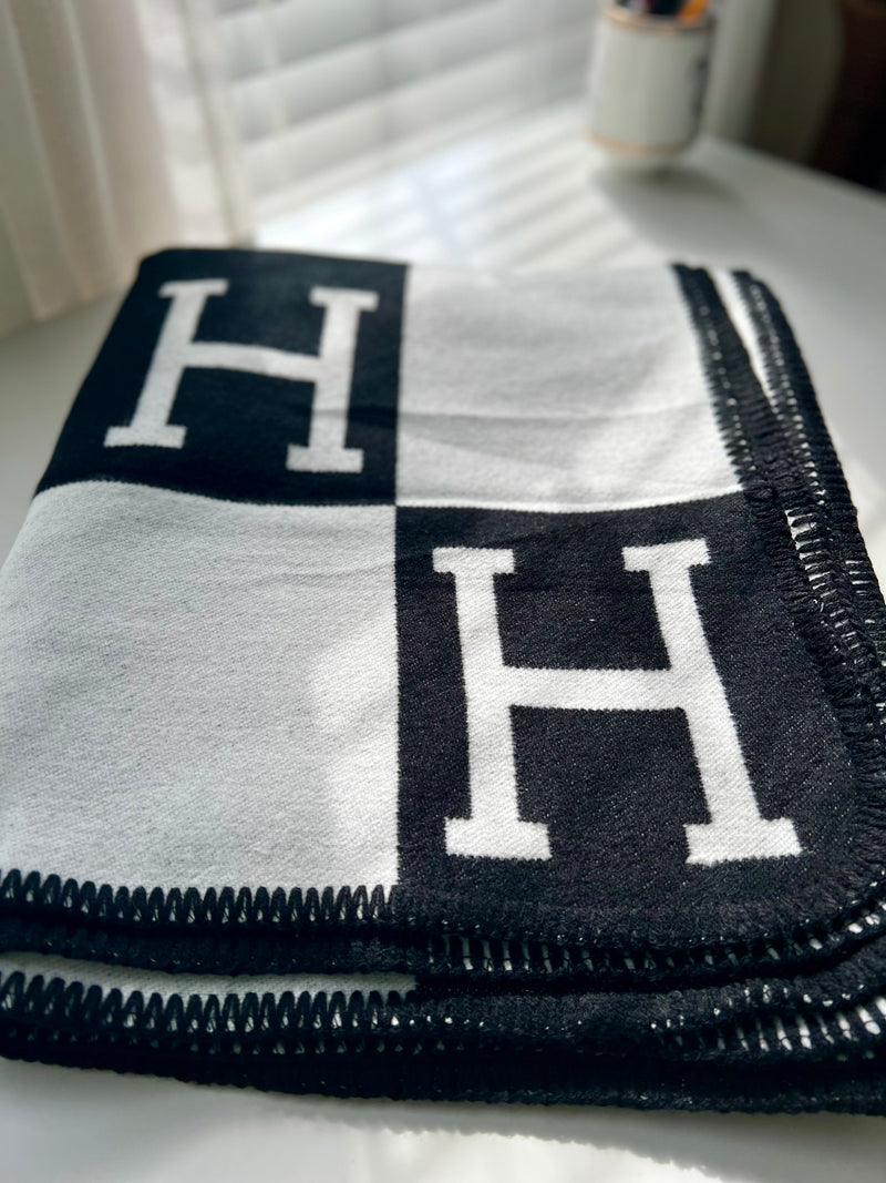 CASHMERE "H" BLANKET